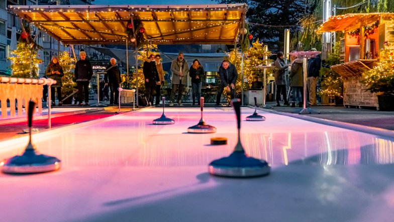 Eisstockschiessen auf dem Thuner Mühleplatz