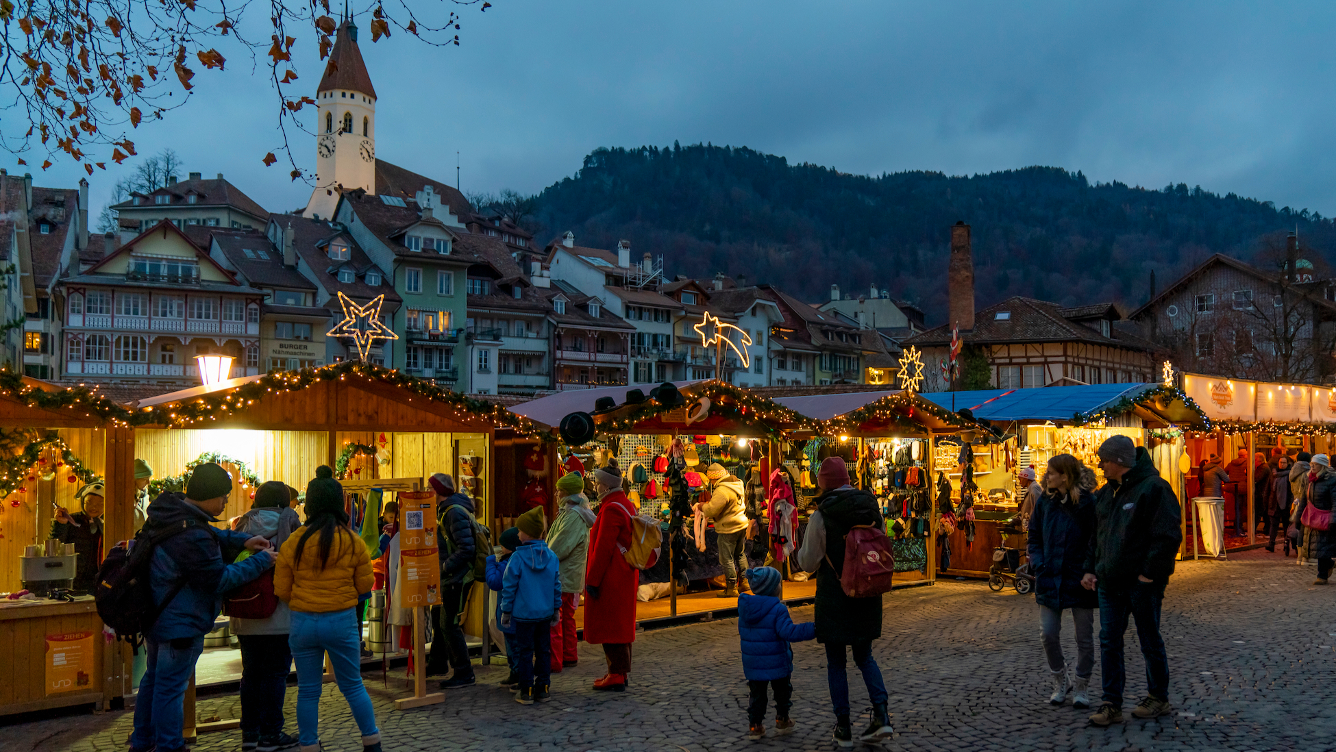 Erlebe den Zauber des Weihnachtsmarktes Thun!