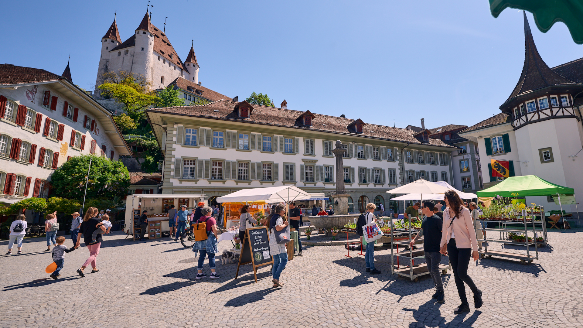 Generalversammlung - Shopping in der Thuner Innenstadt